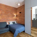 Apartment With Balcony - Starowislna 41